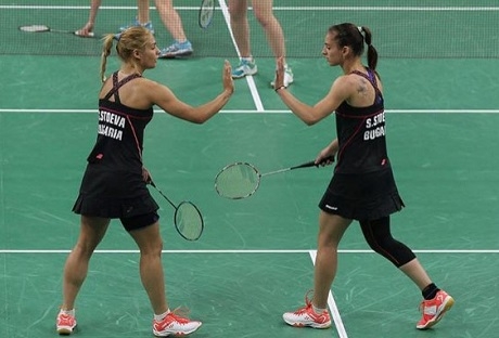 Габриела и Стефани на полуфинал в Русия