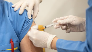 Ваксинираните срещу COVID-19  в САЩ вече са над 50 млн.