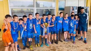 Юношите на Левски от набор 2011 спечелиха турнира Приморско лято