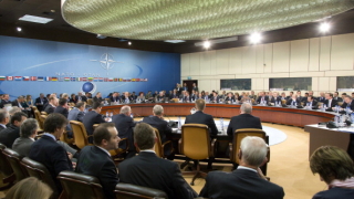 Съветът НАТО-Русия с първа среща за последните 2 г. 