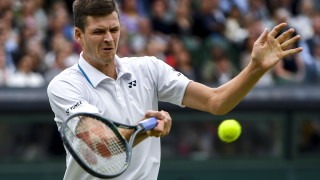 Хуберт Хуркач се класира за четвъртфиналите на Australian Open след