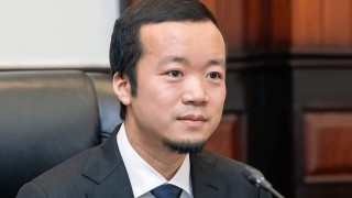 Къде изчена азиатският цар на измамите?