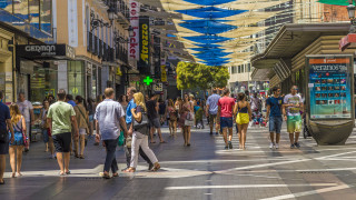 Само 16 от младите хора в Испания живеят самостоятелно в