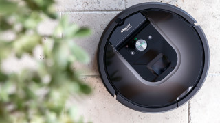 Компанията iRobot създател на серията прахосмукачки роботи Roomba обяви пред