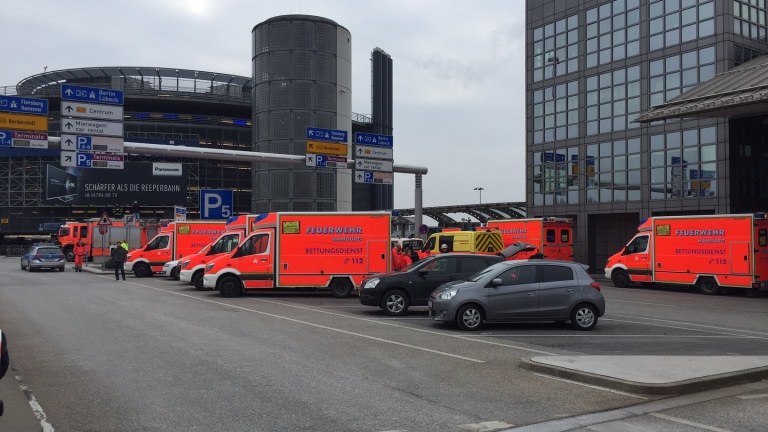 Десетки пострадаха от токсин на летището в Хамбург 