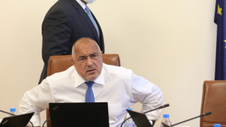 Борисов забрани на Данаил Кирилов да пише във фейсбук