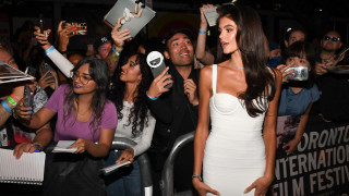 За някои новата година започва с празнични обещания и нови