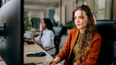 В САЩ AI изяжда по 16 000 работни места на месец: поколението Z е под прицел