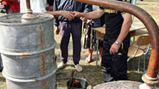 350 литра ракия откраднаха от пловдивско село