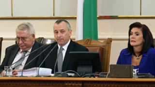 СЕМ заседава извънредно по искането на Пирински
