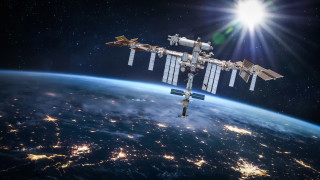 Американската космическа агенция NASA обяви че е избрала компанията SpaceX