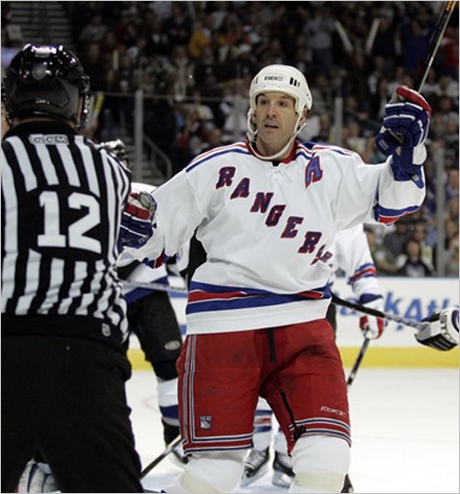 НЙ Рейнджърс победи Бъфало с 2:1