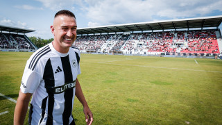 Бившият национал Мартин Камбуров говори преди началото на бенефиса му