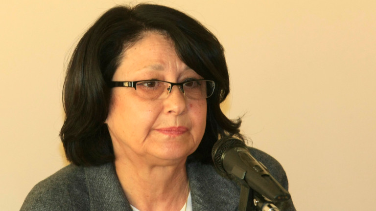 Заместник-омбудсманът Елена Чернева-Маркова е подала оставка в деловодството на Народното