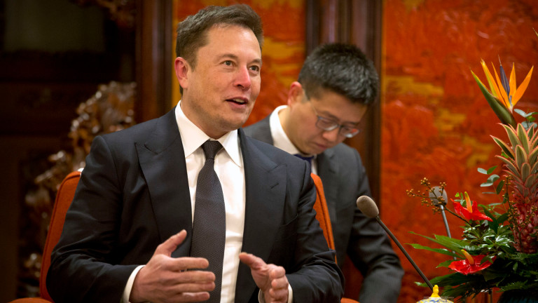 Мъск покани Путин за разговор в приложението Clubhouse