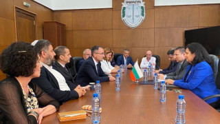 Временно изпълняващият длъжността главен прокурор Борислав Сарафов се срещна с