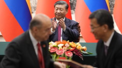 Китай стопля дипломатическите си отношения с Колумбия