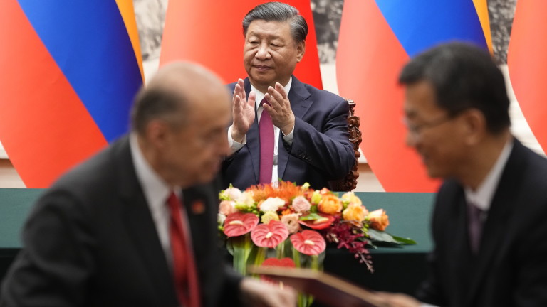 Китай издигна дипломатическите отношения с Колумбия до стратегическо партньорство, съобщава