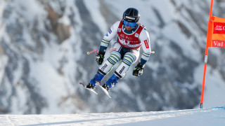 Словенският скиор Мартин Чатер изненадващо спечели първото спускане при мъжете