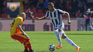 Алекс Сандро ще подпише нов договор с Ювентус твърди Тутоспорт