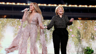 Дженифър Лопес рядко говори за майка си но когато го