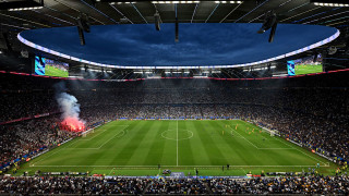 Американската рапърка Доджа Кет колумбийският певец Джей Балвин и нигерийската