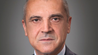 Внезапно почина Димитър Арнаудов - външнополитическият секретар на президента 