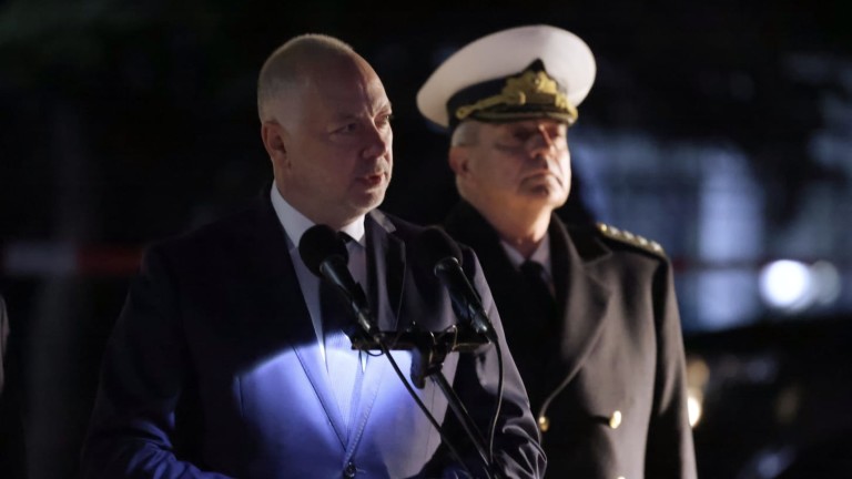 Желязков: Инвестирането в модерни технологии е самоцел, ако няма посвещение на воинската професия