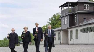 Обама покани Ахмадинеджад в Бухенвалд