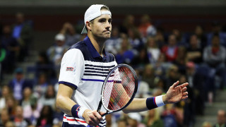 Надеждата на домакините Джон Иснър отпадна още в третия кръг