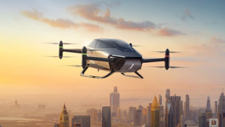 Първата летяща кола, полетяла публично в Дубай