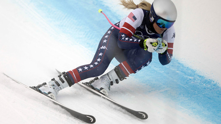 Ужасяващо: Линдзи Вон с много тежко падане, хеликоптер я отведе в болница