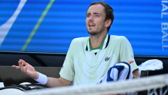 Медведев пречупи американец и е на четвъртфинал на Australian Open 