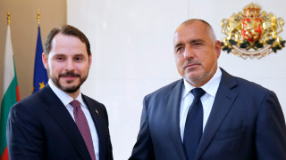 Турция иска да проучи възможностите за изграждане на допълнителни електропреносни