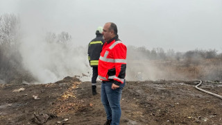 Петър Димитров проверява сигнали за незаконни сметища край населени места