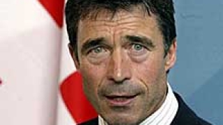 Расмусен призова за диалог между културите