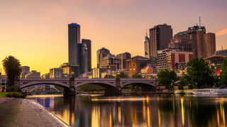 Спадът на жилищния пазар в Австралия увеличи възможността за понижаване