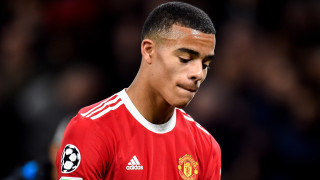 Мярката за задържане на футболиста Манчестър Юнайтед Мейсън Грийнууд отново