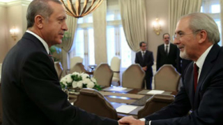 Срещата на Ердоган и Местан е изключително лош знак, опасява се Осман Октай