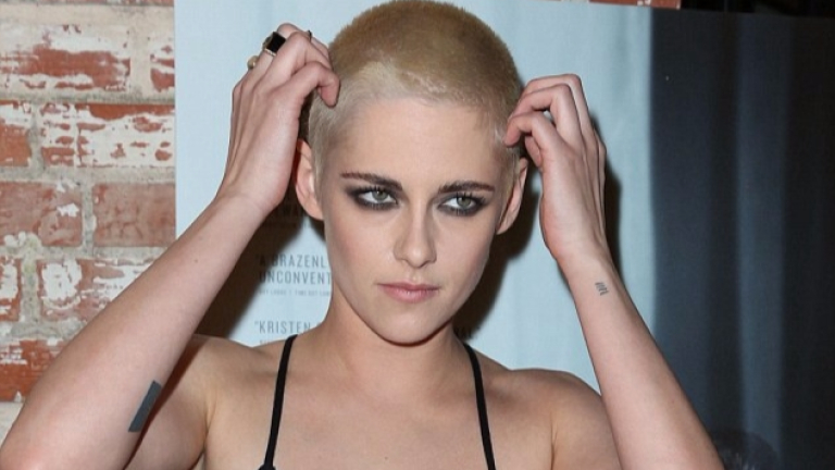 Кристен Стюарт се острига като момче (СНИМКИ)