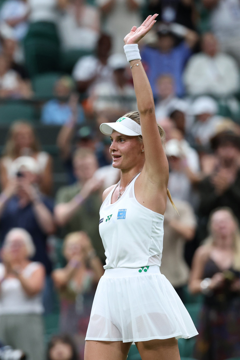 Даяна Ястремска след победата си срещу Коко Гоф на Wimbledon 2025