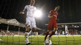 Твенте и Ники с равенство срещу Фулъм, Генков и Вальо Илиев не играха