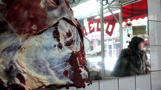Работници на ТЕЦ „Бобов дол" в ръкопашни схватки за килограм месо 