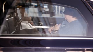 Германските консерватори и социалдемократите искат данъчно облекчение за германците с