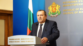 Хасан Адемов предупреди: Няма да допускаме натиск върху избиратели чрез социални услуги