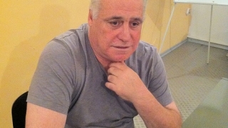 Стойчо Младенов е левскар