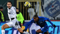 Славия - Левски 2:0, Серафимов отбеляза, но в собствената си врата!