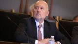  Тагарев се надява да няма отново лумпениада от трибуната на Народно събрание 