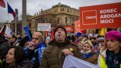 Хиляди училища в Чехия стачкуват за повече пари за образование