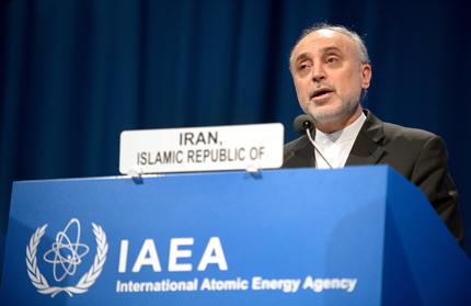 Иран започна да спира центрофуги за обогатяване на уран